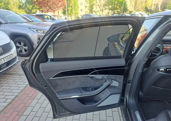 Audi S8 cena 429999 przebieg: 99000, rok produkcji 2020 z Wałbrzych małe 596
